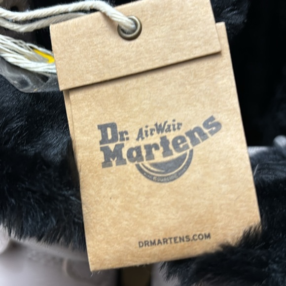 Dr. Martens 1460 SERENA FAUX FUR LINED VIRGINIA LACE UP BOOTS Size 6 - Picture 8 of 8